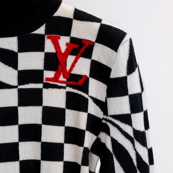Louis Vuitton Distorted Damier Turtleneck - Picture 5 of 11